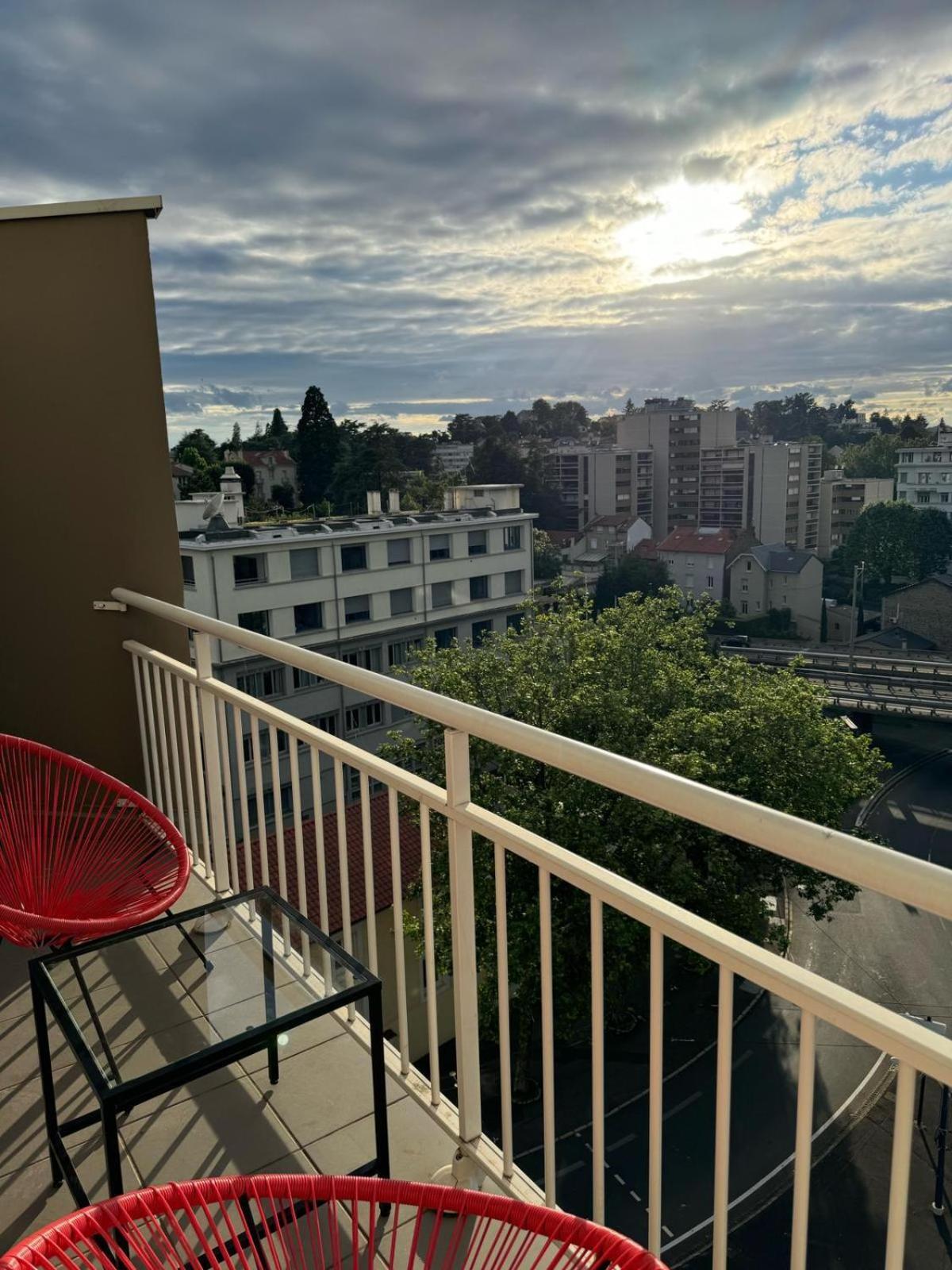 Appart' Hotel Fauriel Saint Etienne Avec Parking Экстерьер фото