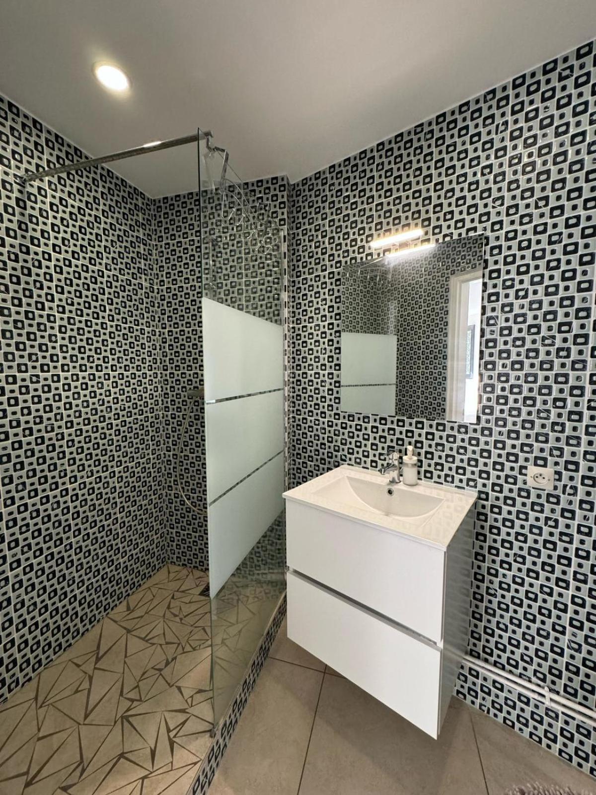 Appart' Hotel Fauriel Saint Etienne Avec Parking Экстерьер фото